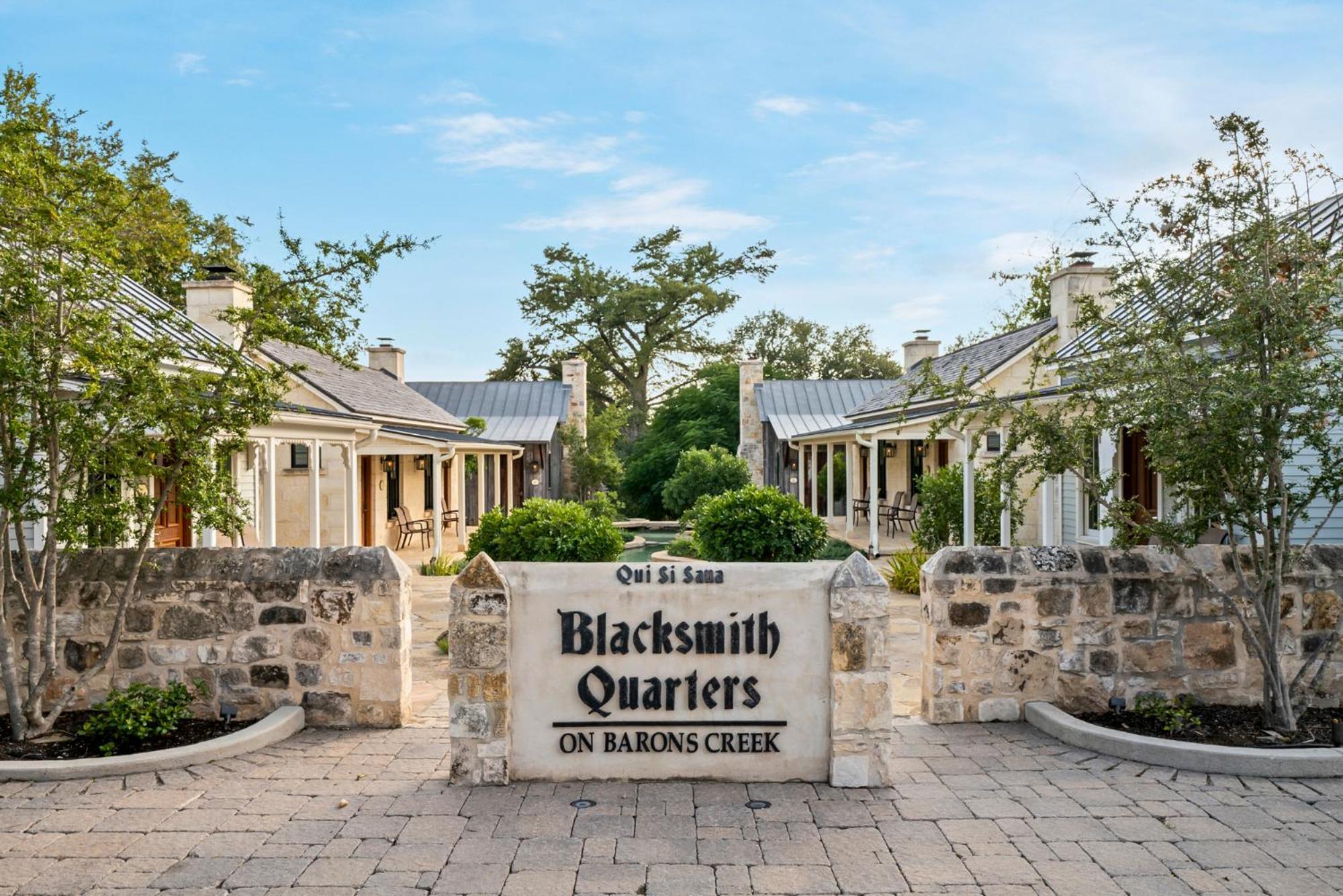 Blacksmith Quarters Фредериксбург Екстериор снимка