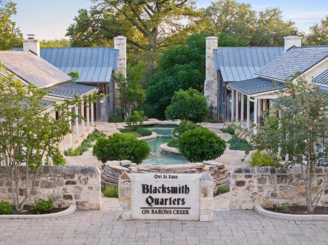 Blacksmith Quarters Фредериксбург Стая снимка